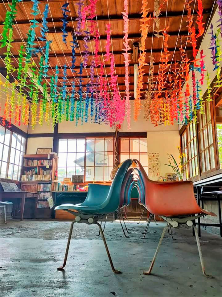 JR上臼杵駅内観